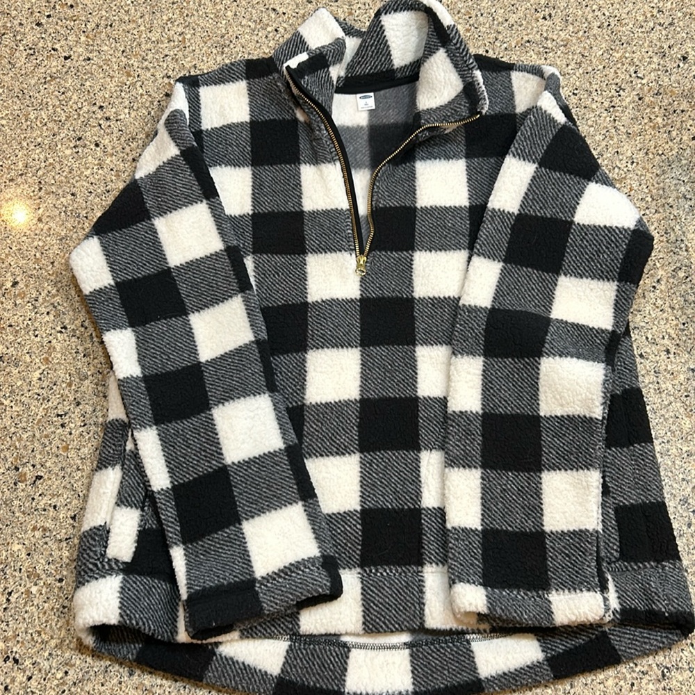 Old Navy Sherpa Quarter Zip